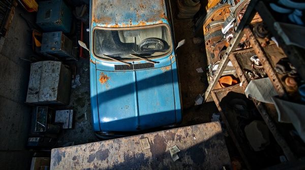 Choisir les bonnes pièces pour restaurer efficacement votre Renault 19